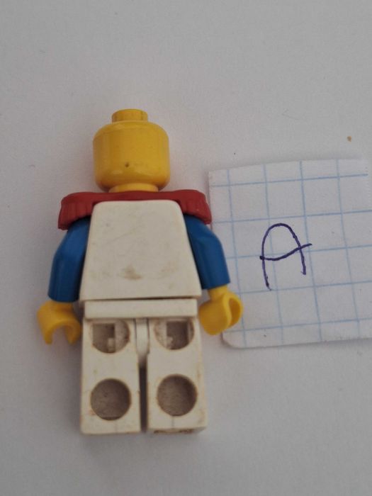 Lego pi060 pi061 figurka bez żadnych pęknięć. Set 6274. Polecam.