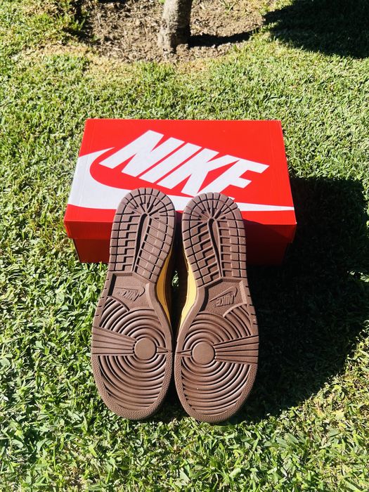 Nike Dunk Low Retro Premium "Corduroy"