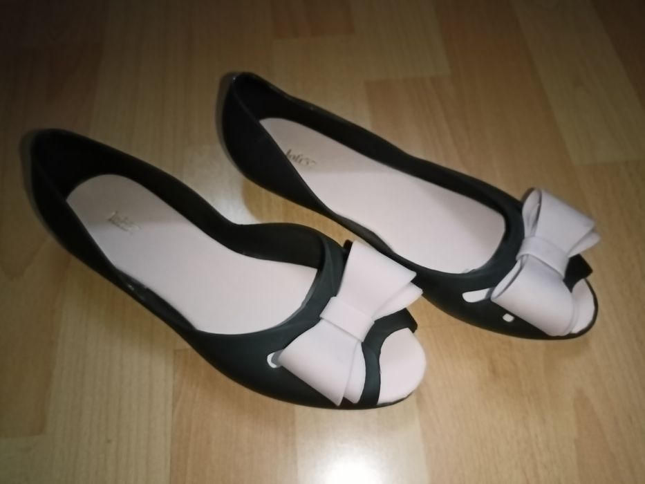 Meliski czarne z brudnym różem/ beżem r. 36/37