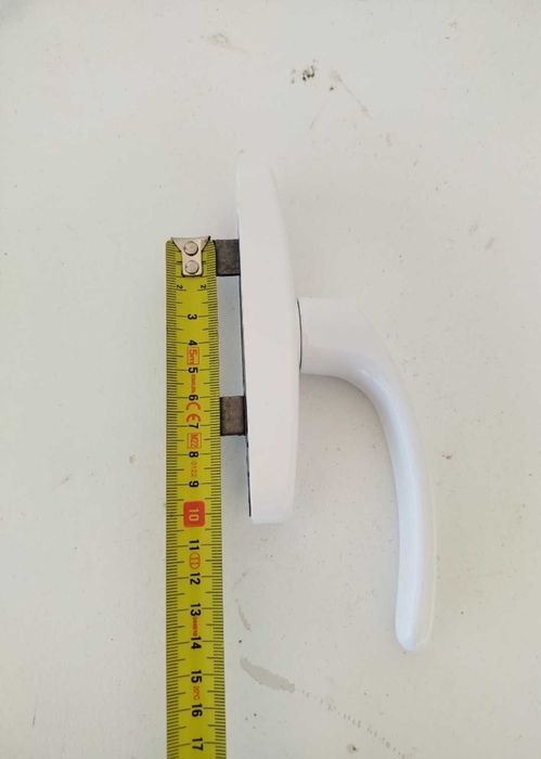 Cremones/puxadores janela PVC