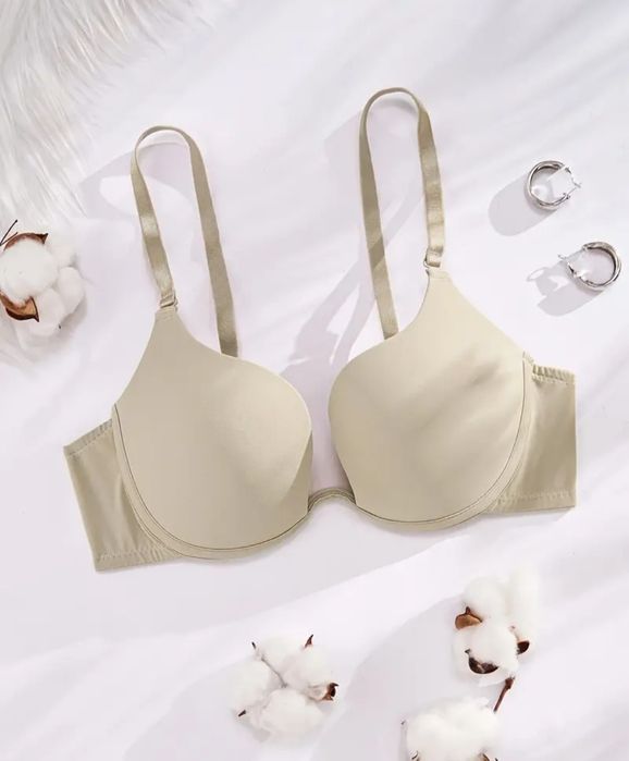Бежевый новый бюстгальтер 80Е