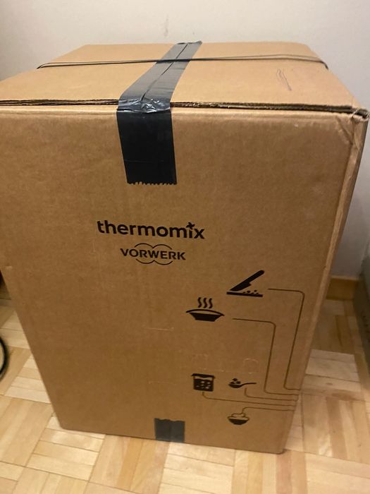 Sprzedam Thermomix 6 czarny