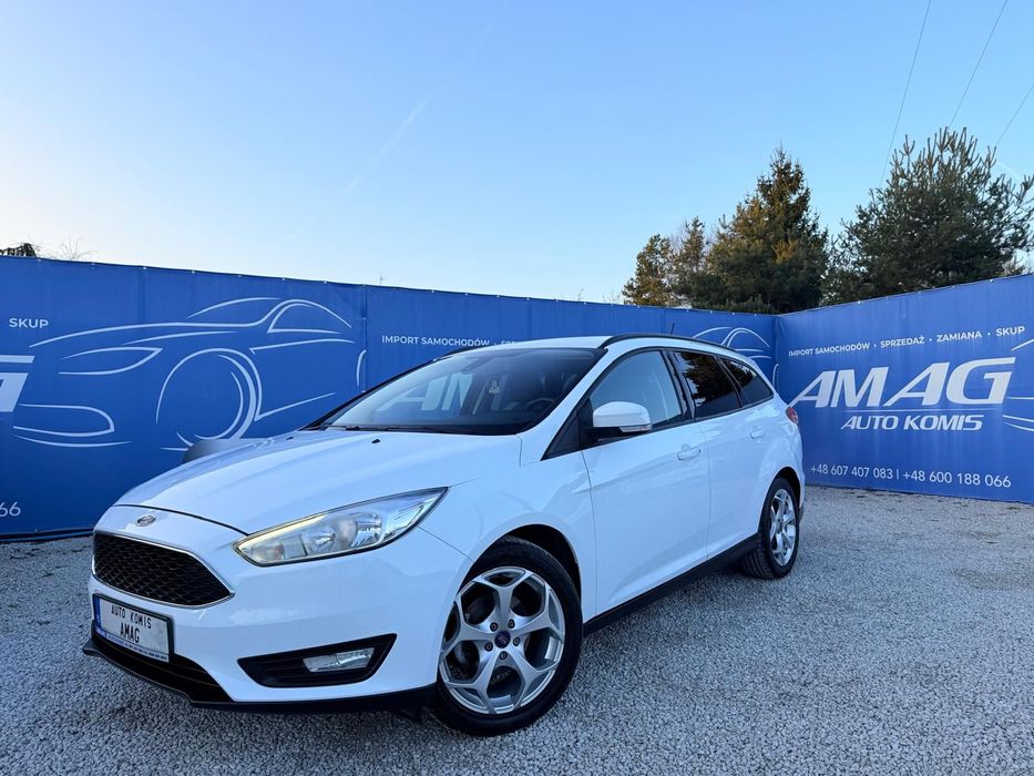 Ford Focus SW Książki*2xKluczyk*Kamera*Klima*Radio*Hak*Tablet*Gwarancja w cenie*