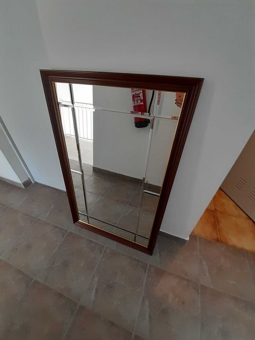 Espelho Sala em Bom Estado