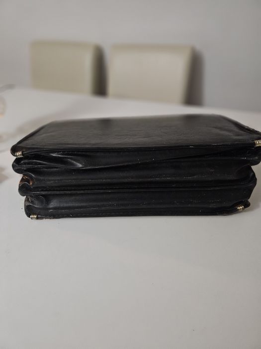 Pasta em pele vintage