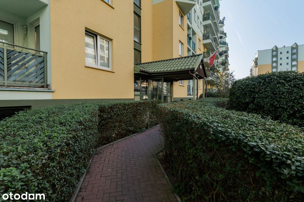 Bezpośrednio 2 pokojowe, klimatyzacja, loggia, miejsce postojowe