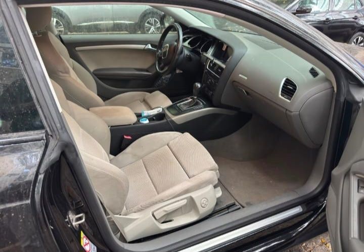 Audi A5 Coupé 2.7 TDI V6 Multitronic . 190 cv