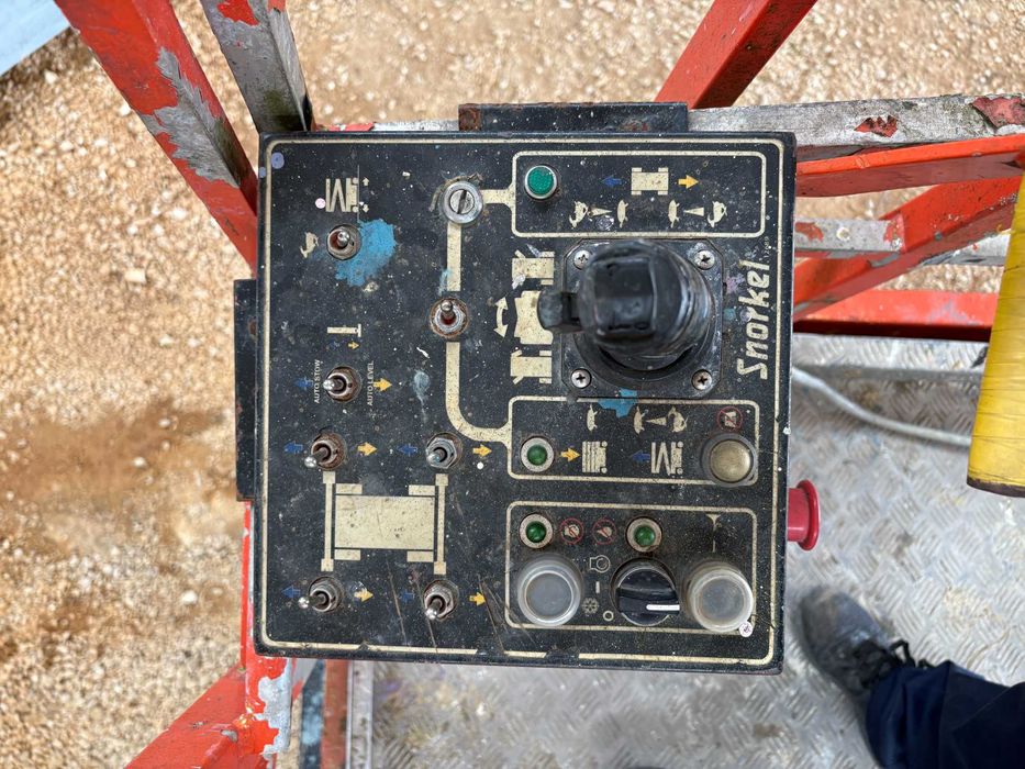 Snorkel S3370RT - Plataforma elevatoria Diesel 12mt