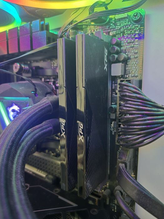 ddr5 64gb (2x32gb) 5600mhz adata xpg