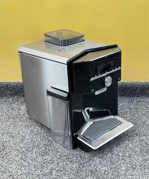 Кофемашина Siemens EQ.9 S300 T1903509DE Автоматическая Premium EU