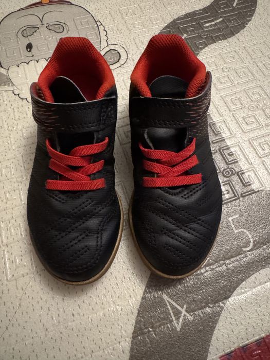 Decathlon кеди для спорту , 17 см устілка (26-27 розмір)