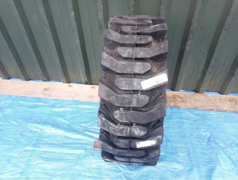 Koło Opona Pełna 12 - R 16,5 16.5 Bobcat 33x6x11