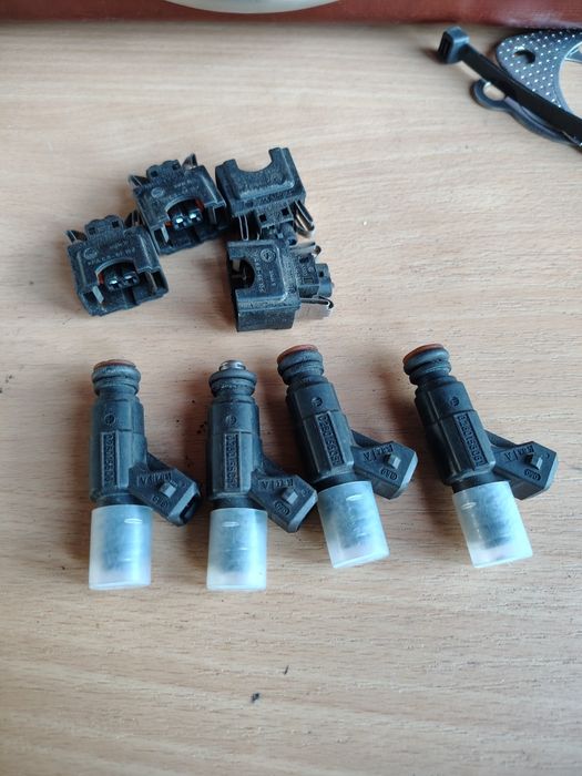 Wtryskiwacze wtryski wtrysk paliwa  bex 1.8t 320cc 0280156061 06a906031ba audi volkswagen VW seat skoda