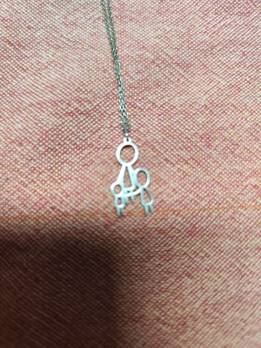 Jóia, colar de sra da Omnia