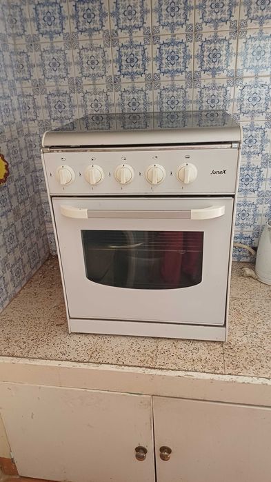 Fogão branco 4 queimadores