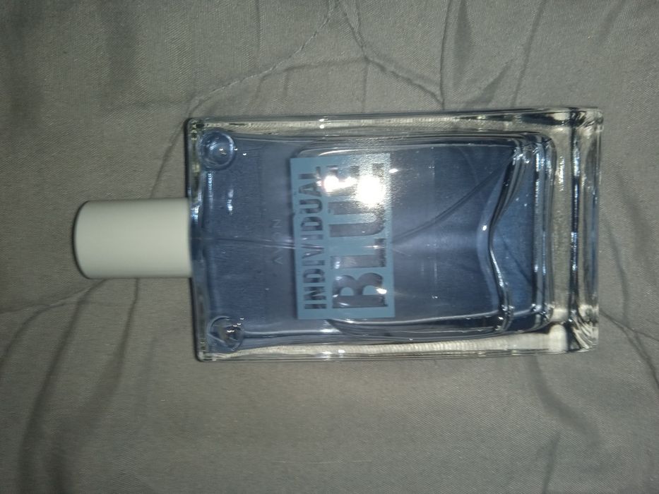 Perfumy oryginalne "Avon"