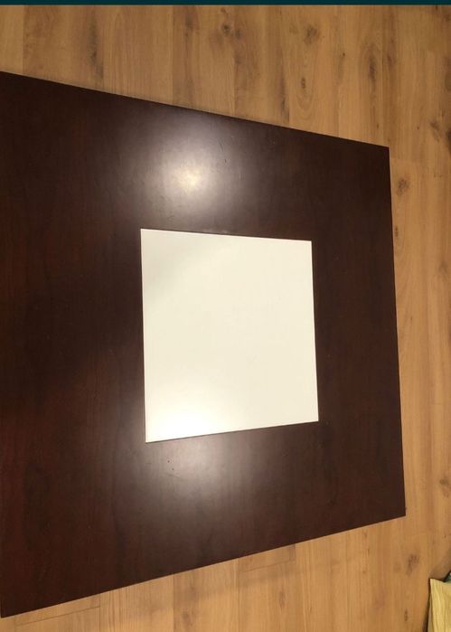 Mesa de centro em cerejeira e lacado