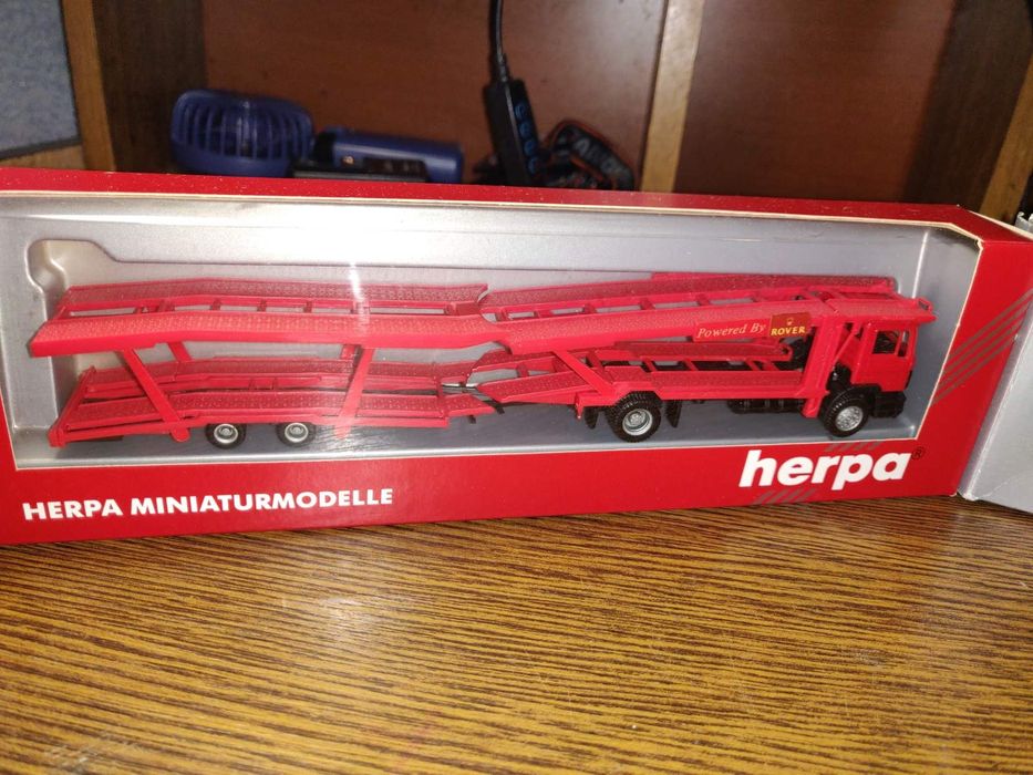 Коллекційна модель Херпa/Herpa  1:87 Man автовоз для автомобілей
