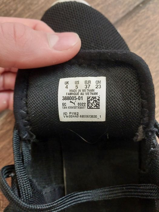 Кросівки puma розмір 37
