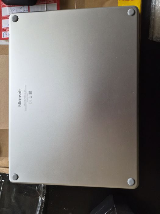 Troco/Vendo Microsoft Surface Laptop 13" Copilot+ com garantia!
