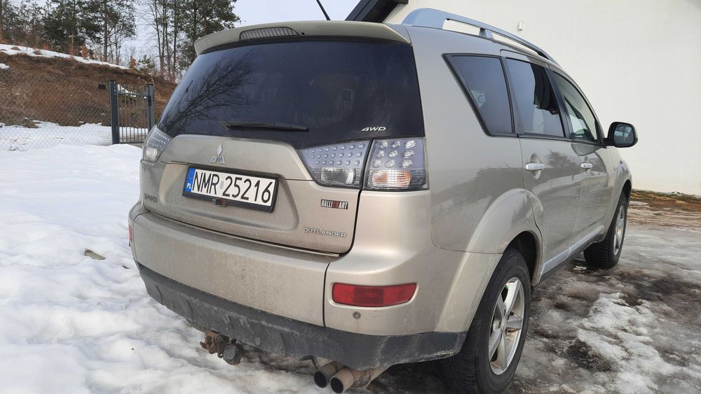 Sprzedam Outlander 2