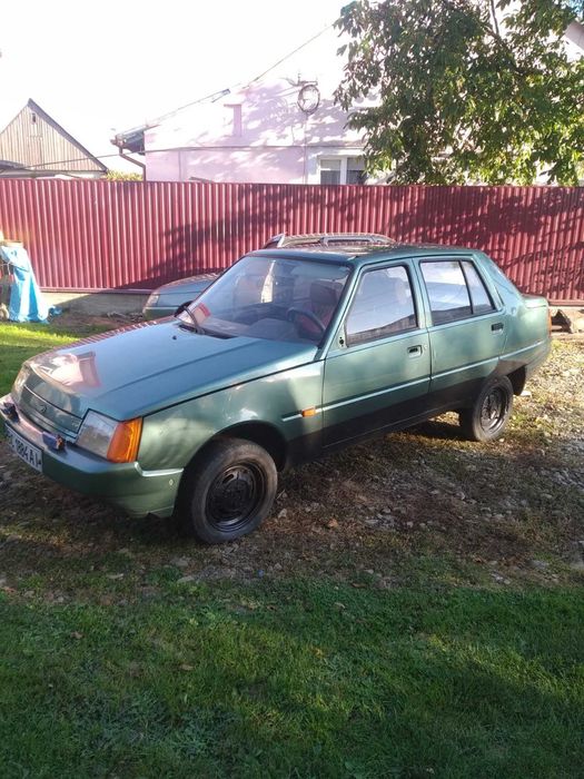 Продам машину Славута 1.2