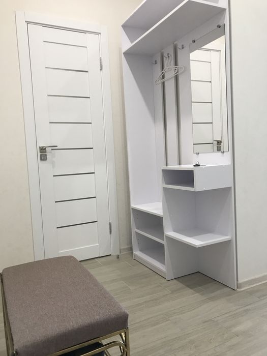 квартира подобово Світло не вимикають, центр автономне опалення