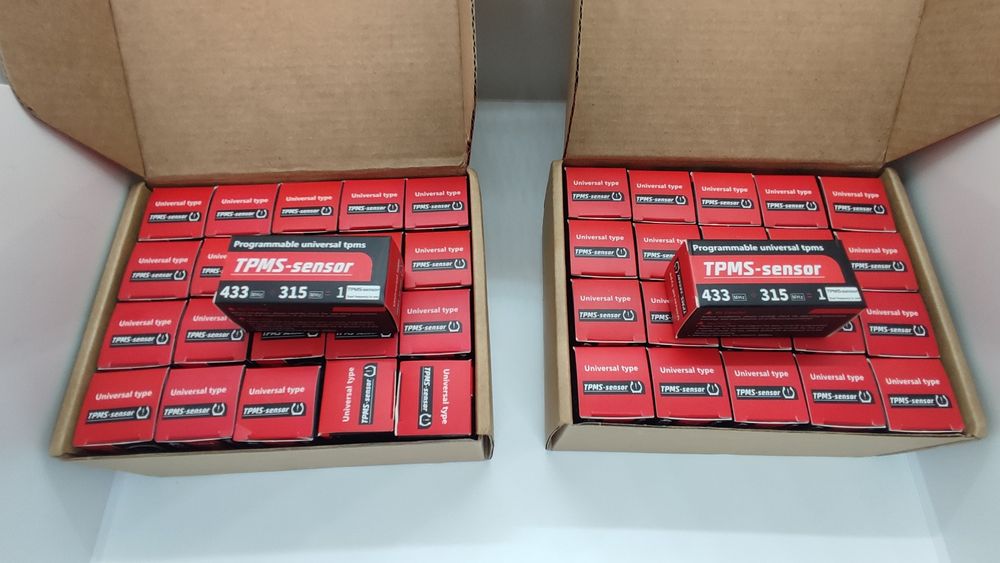 Універсальні датчики тиску в шинах
