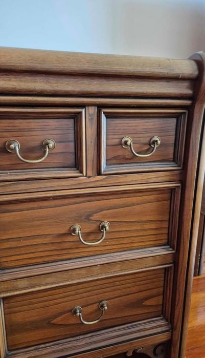 Cama com mesinhas madeira maciça