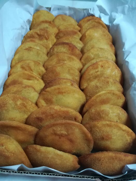 Empadas, rissois, croquetes, tartes bolas de carne