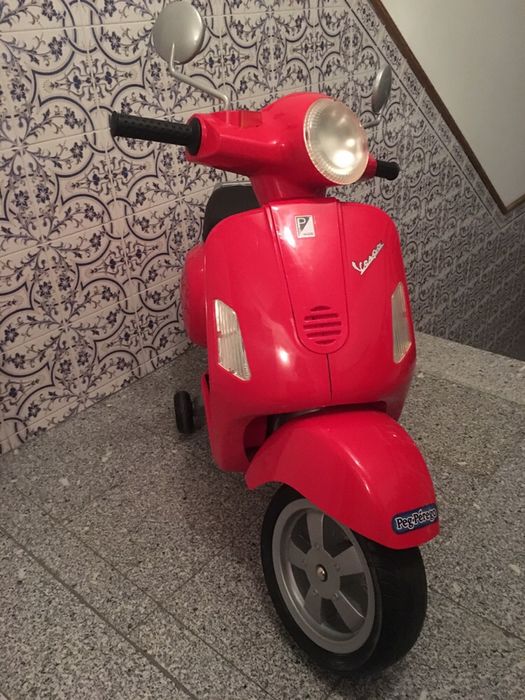 Scooter Piaggio, moto de criança