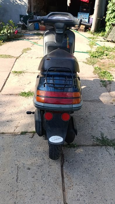 Honda Tact AF-24 stand-up