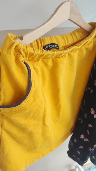 Komplet spódnica bluza Carry