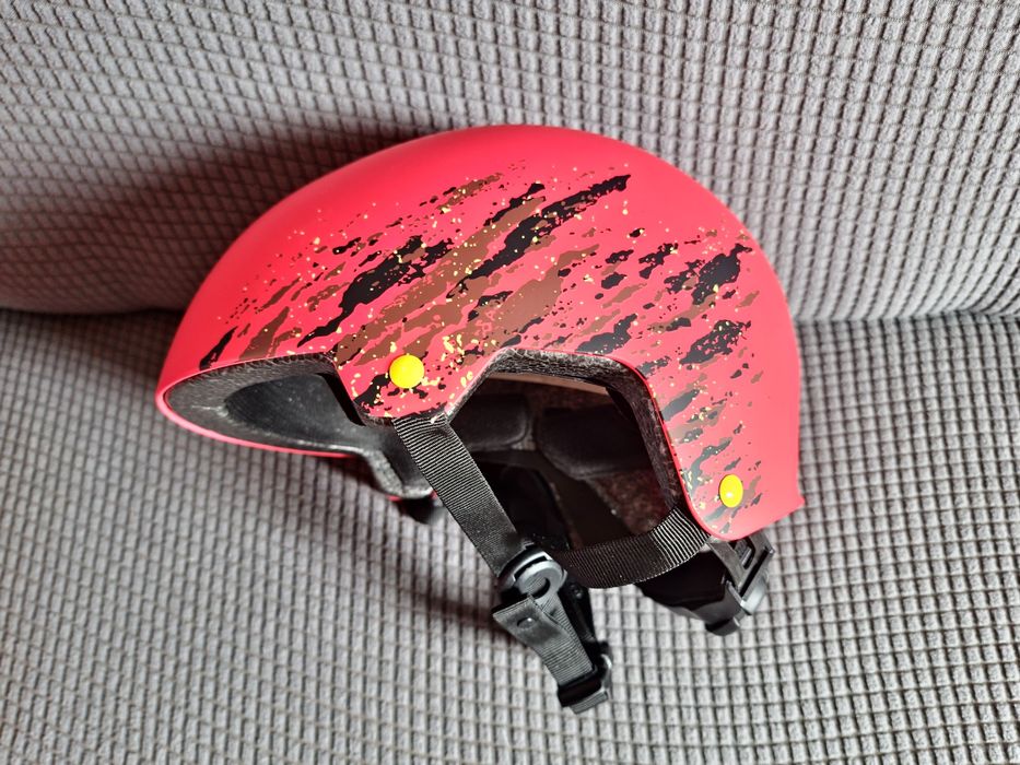 Kask Oxelo Play 7 55-58 cm na rolki, wrotki, hulajnogę, deskę