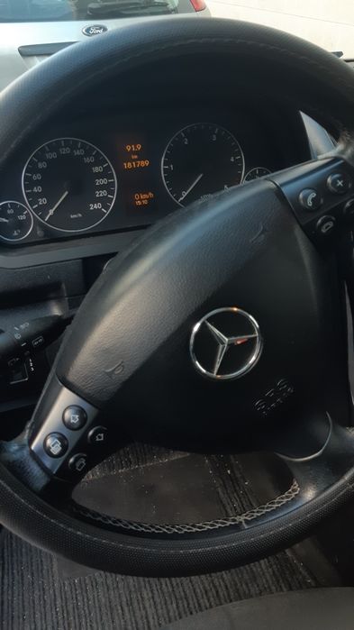 Mercedes A160 - 2010 — photo 4