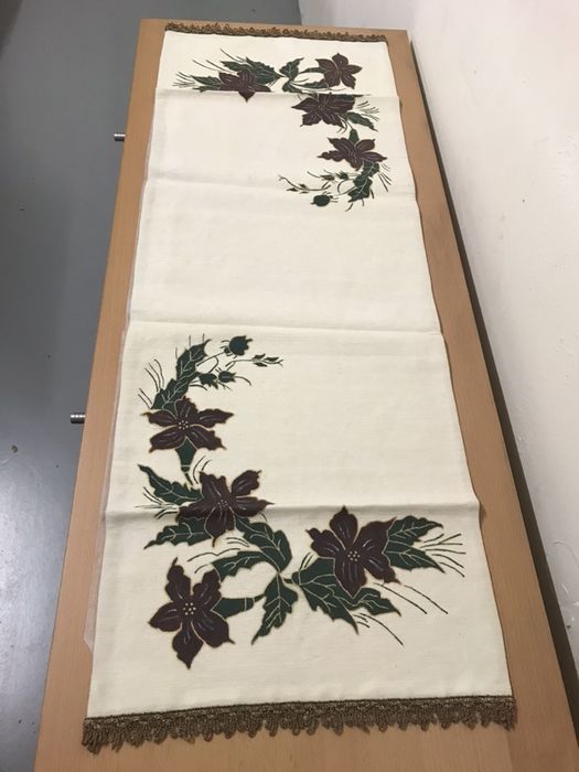 Naperons pintados à mão