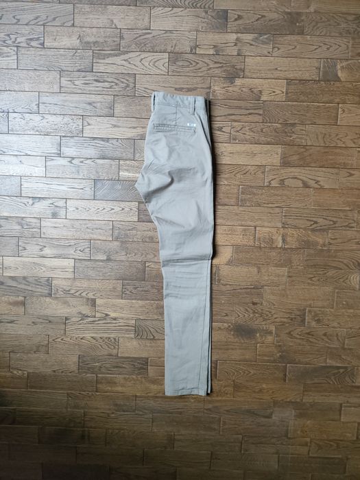 Chinosy marki tom tailor