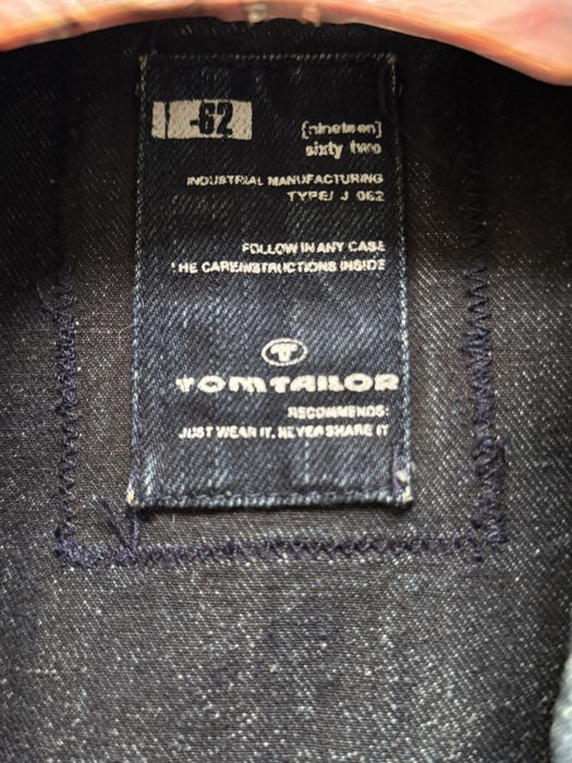 Продам джинсовку , чоловіча , розмір М  Tom Tailor