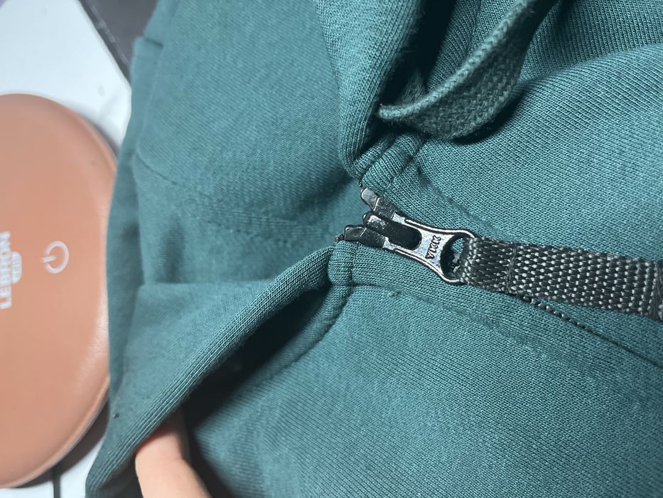 Зіпка Стон Айленд