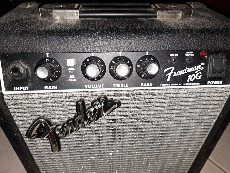 Guitarra Fender Com coluna