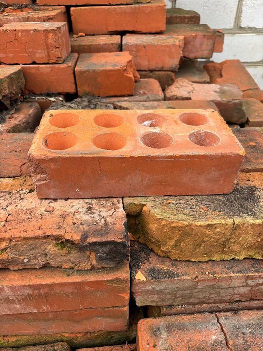 Продам дерчавий кирпич