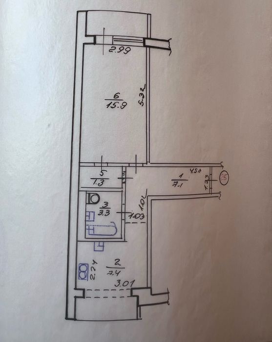 Продам 1 к.кв. 5/9 S-37м2. на Алексеевке ( Класс )