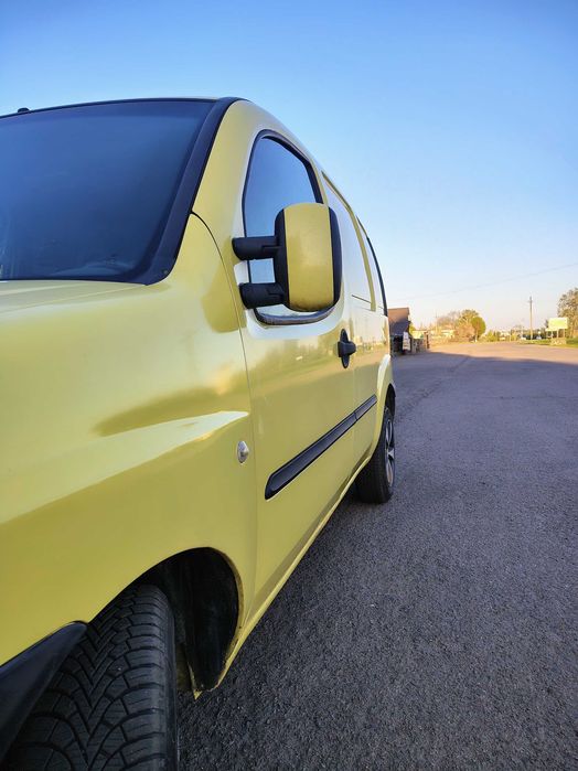 Продам автомобіль