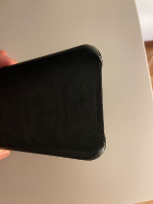Capa preta da Apple e película da Panzer Glass para Iphone 8. Novos.