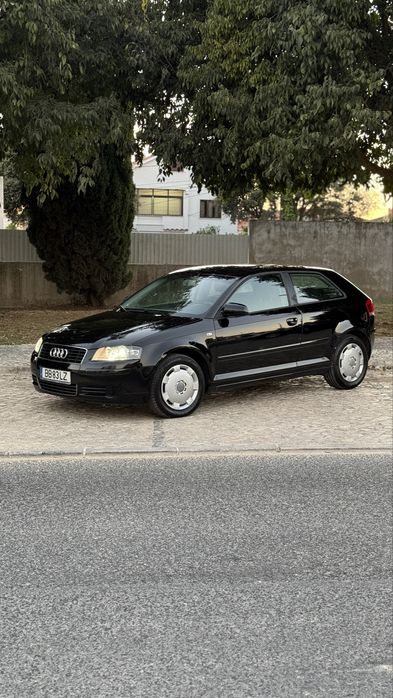 Audi A3 8P 1.6 Gasolina — 2006 — 200.000 km