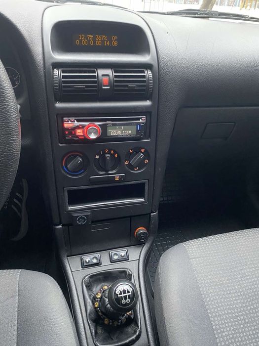 Opel  Astra Avangarde