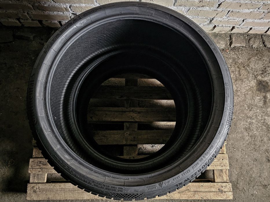 Пара 285/30r22 Continental | 2024 | 7.5mm | Преміум зимові шини | 2шт