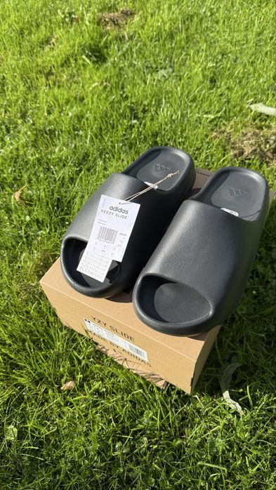 Klapki Adidas Yeezy Slide Onyx