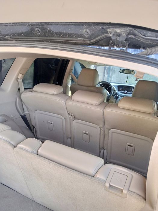 Продам Субару трібеку