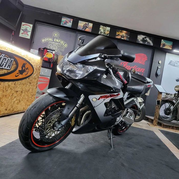 Honda CBR 900RR Fireblade